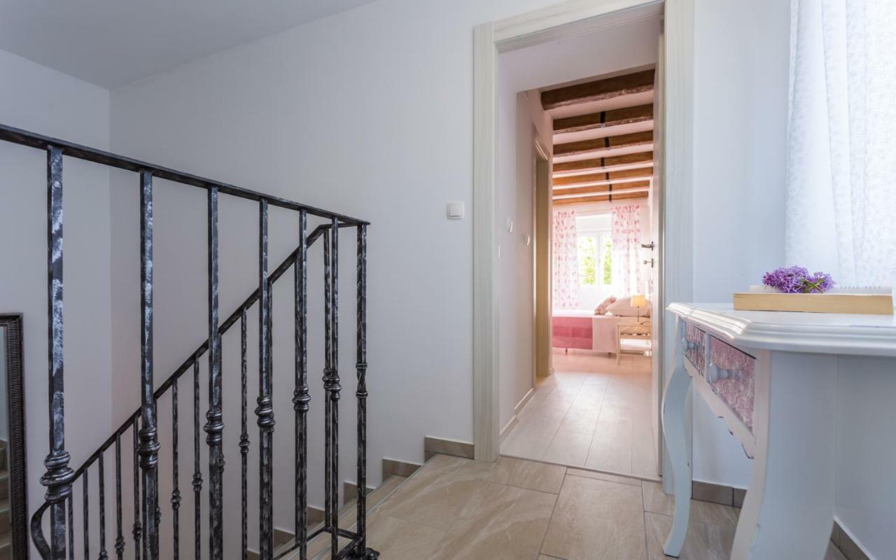 Villa Mulberry Milohnici Kültér fotó