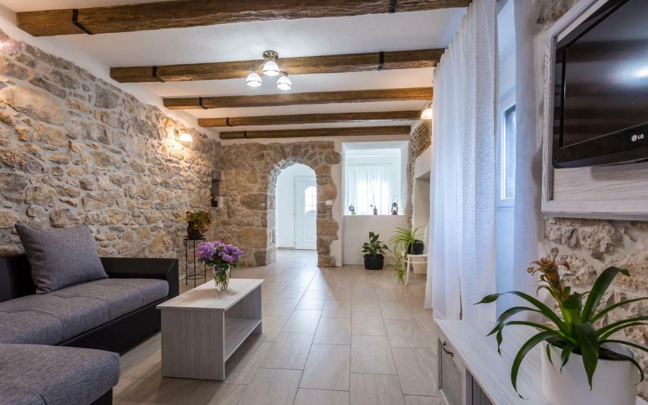 Villa Mulberry Milohnici Kültér fotó